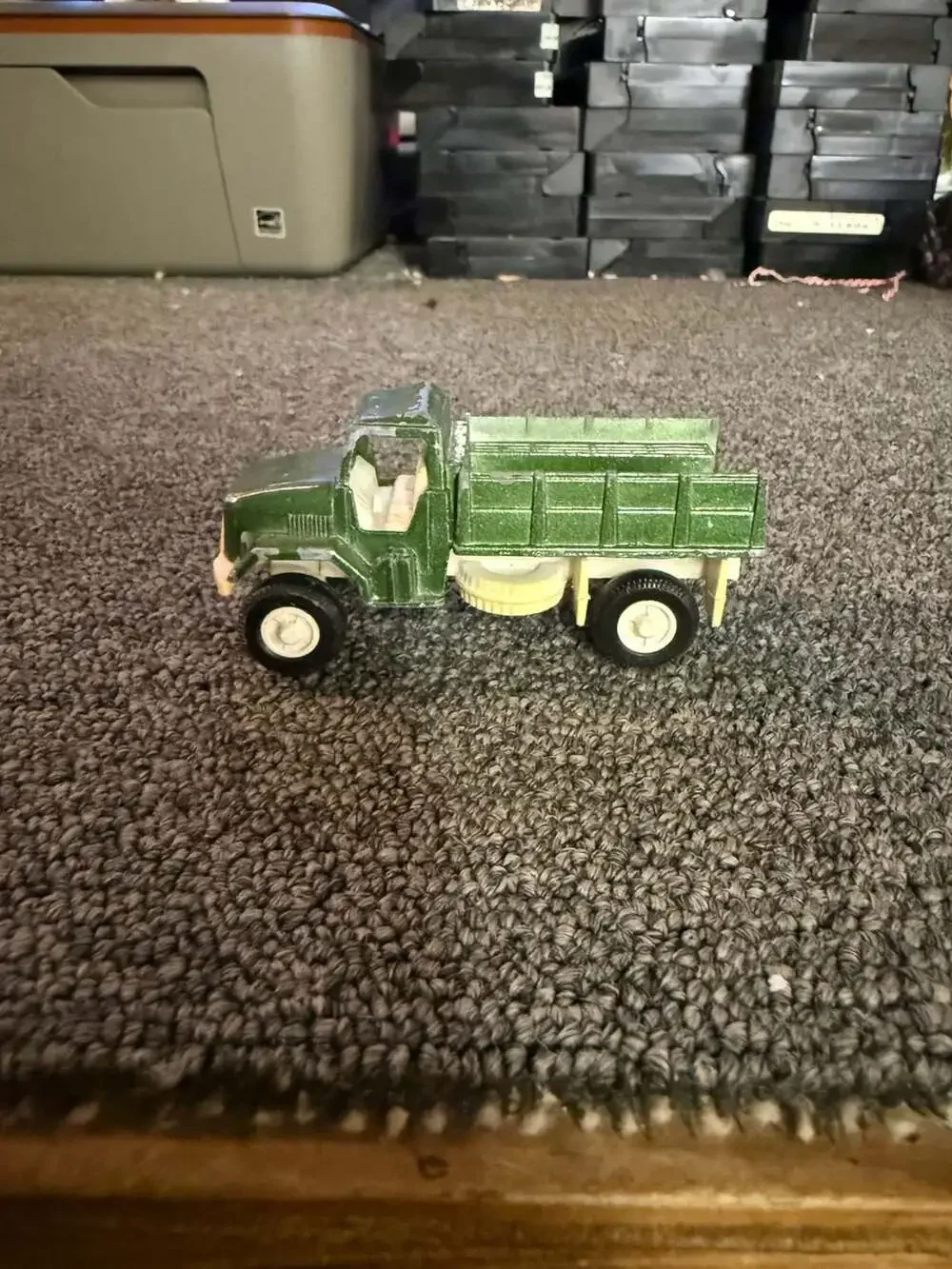 VINTAGE TOOTSIETOY DEUCE HALF TRUCK